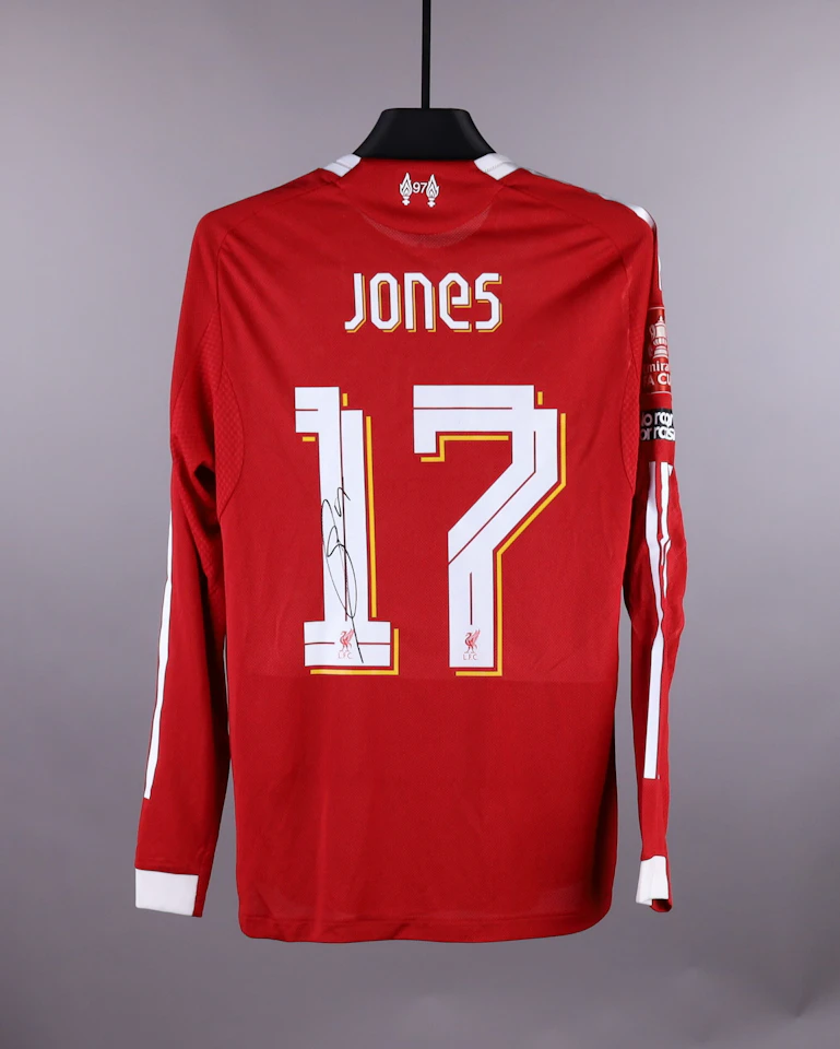 来自Liverpool的Curtis Jones球衣