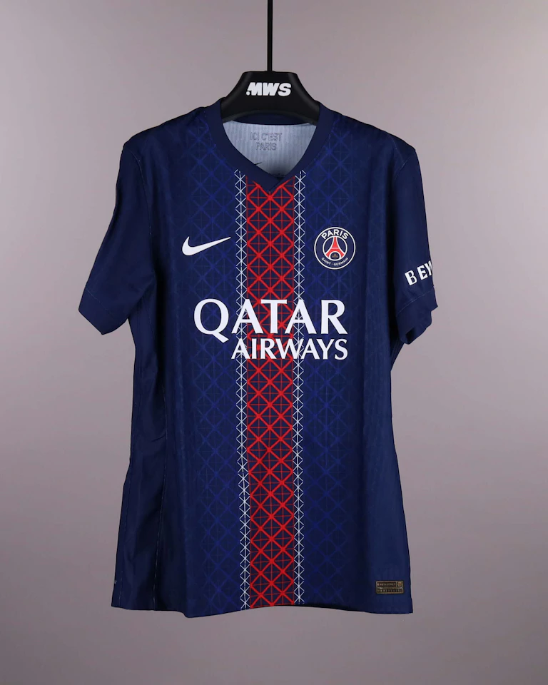 Marquinhos Paris Saint-Germain shirt
