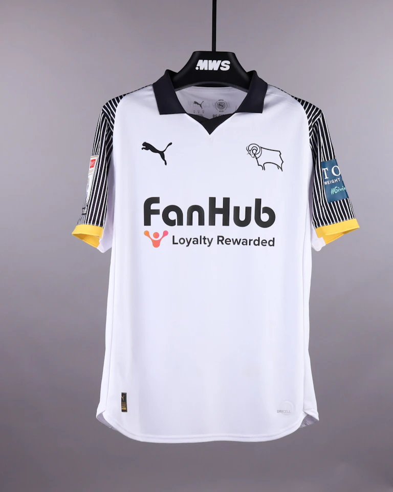 来自Derby County的Oscar Fraulo球衣