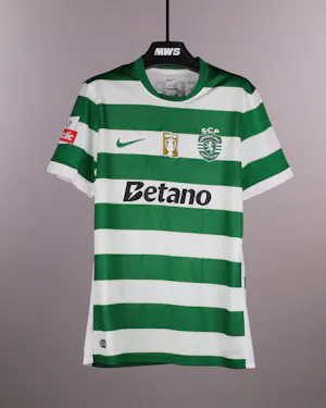 来自Sporting CP的Gonçalo Inácio球衣