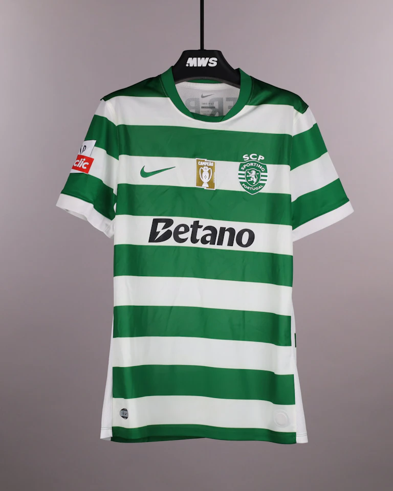 来自Sporting CP的Gonçalo Inácio球衣