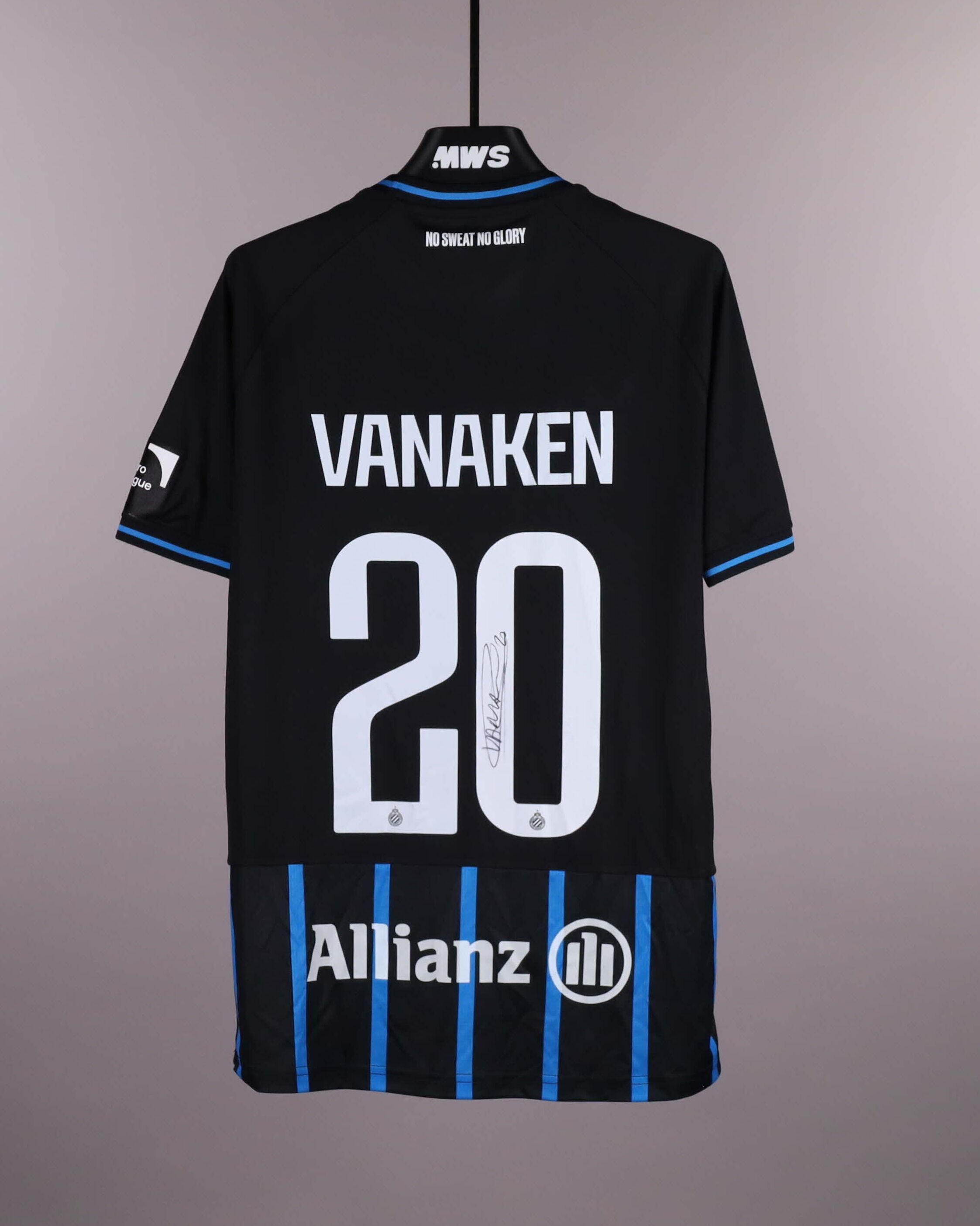 Hans Vanaken Club Brugge shirt