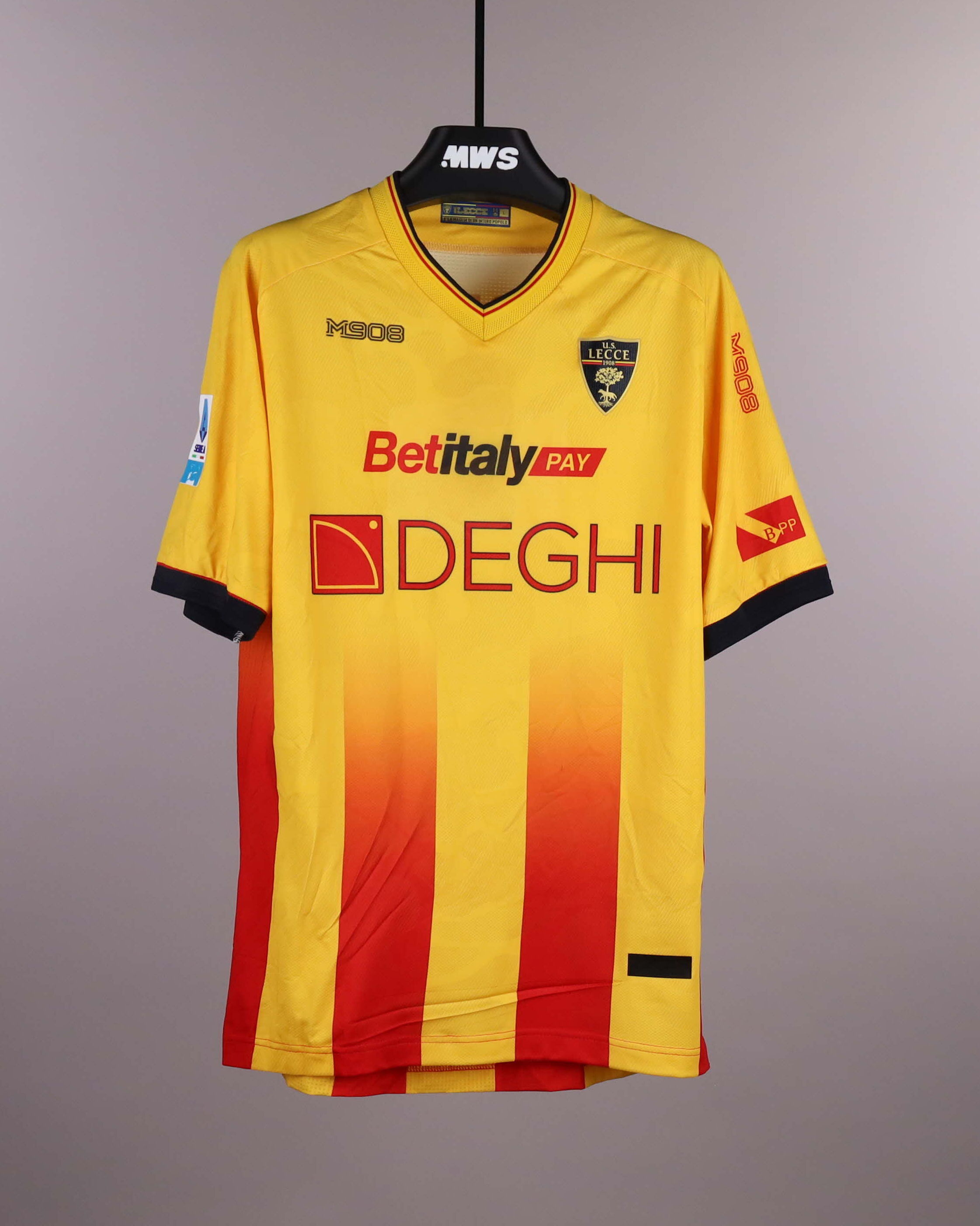Official US Lecce Soccer Game-Worn Jerseys Auctions - MatchWornShirt