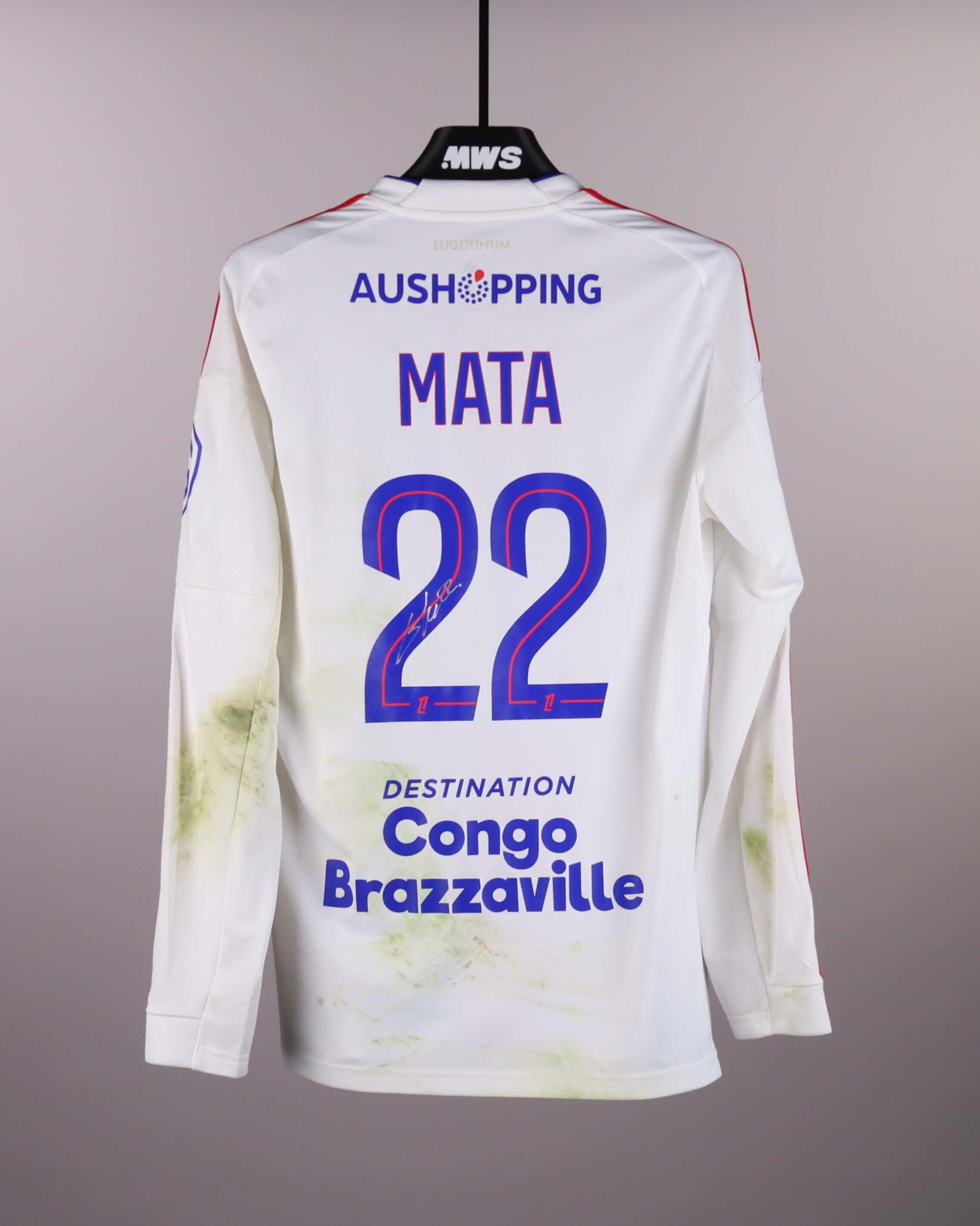 Clinton Mata Olympique Lyonnais shirt
