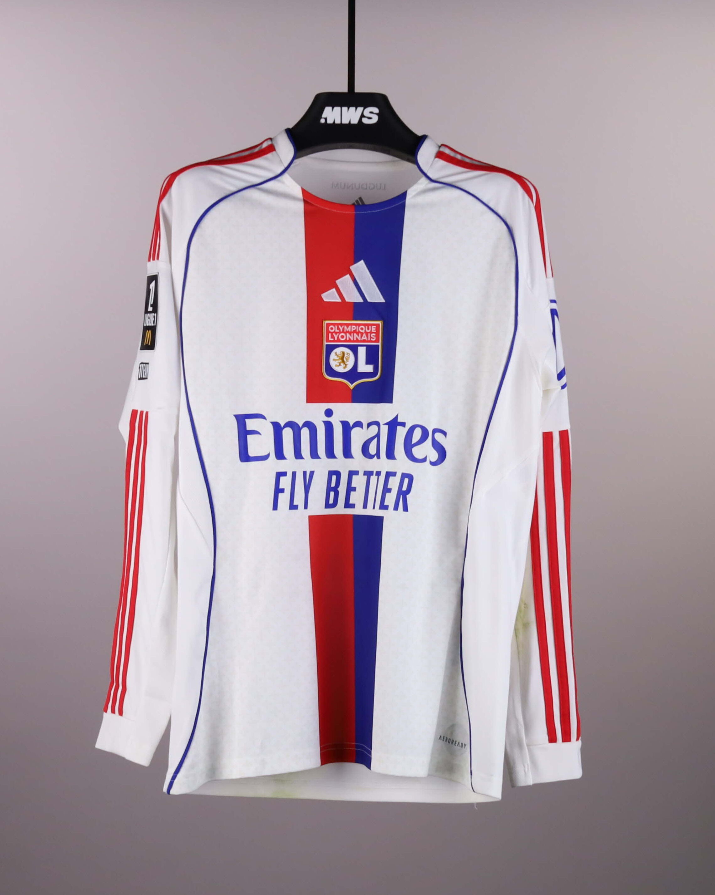 Clinton Mata Olympique Lyonnais shirt