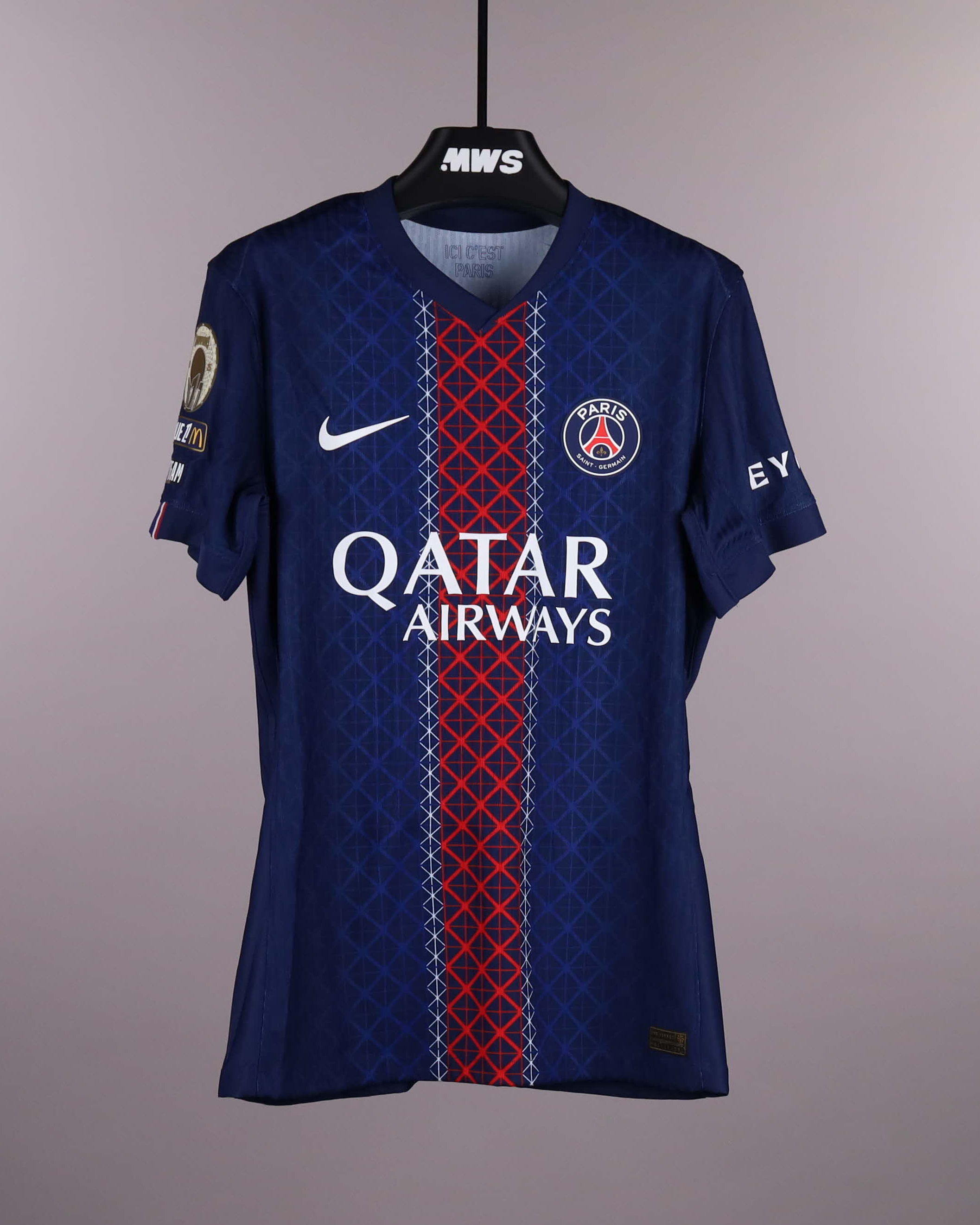 Kang-In Lee 이강인 Paris Saint-Germain shirt