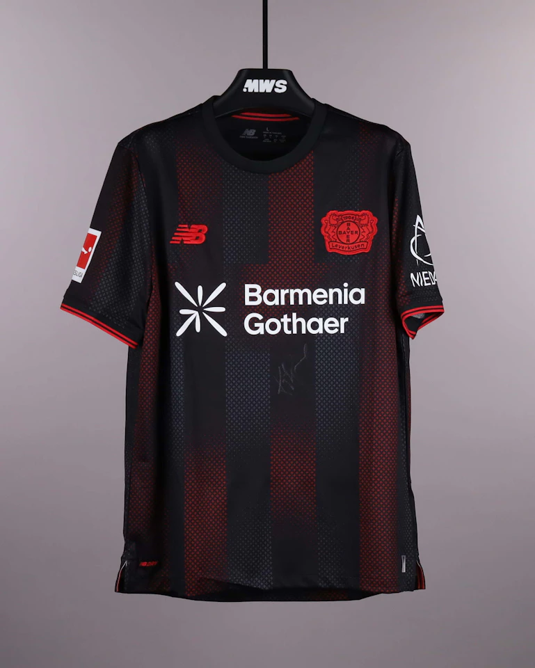 Hjulmand | Signed Shirt