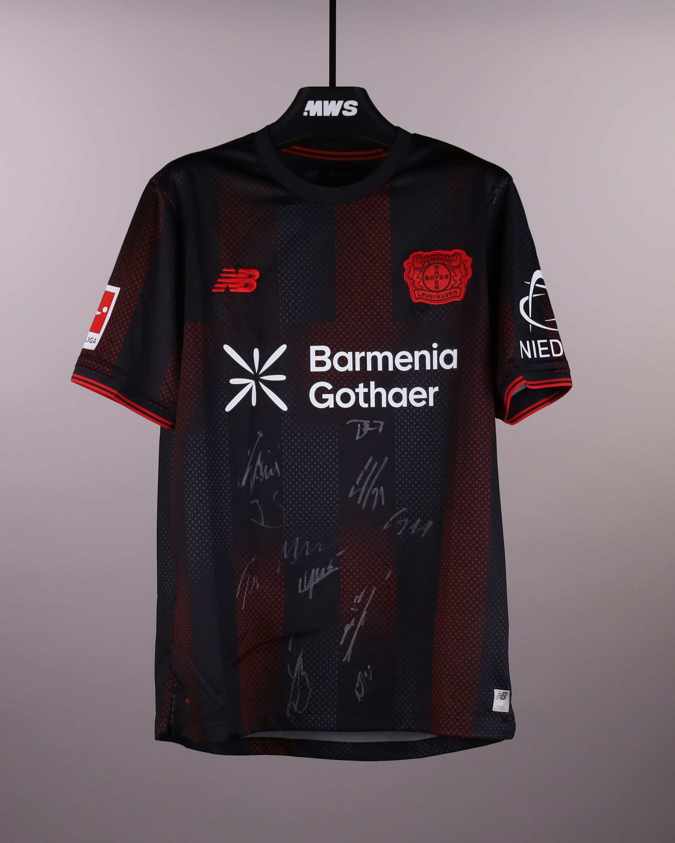 最終値下Bayer Leverkusen Schneider 実使用ユニフォーム Bayer Leverkusen | End of Season Special | MatchWornShirt