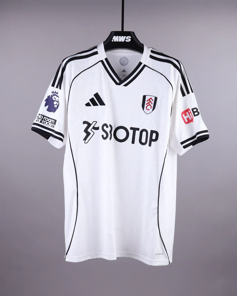 Camisola de Raúl Jiménez , Fulham