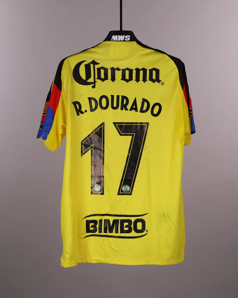 来自Club América的Rodrigo Dourado球衣