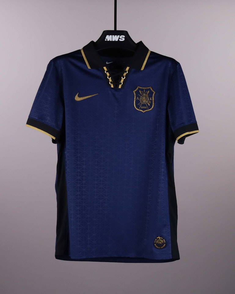 Charlie Pavey AIK shirt