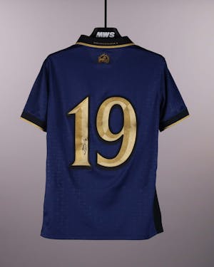 Dino Beširović AIK shirt