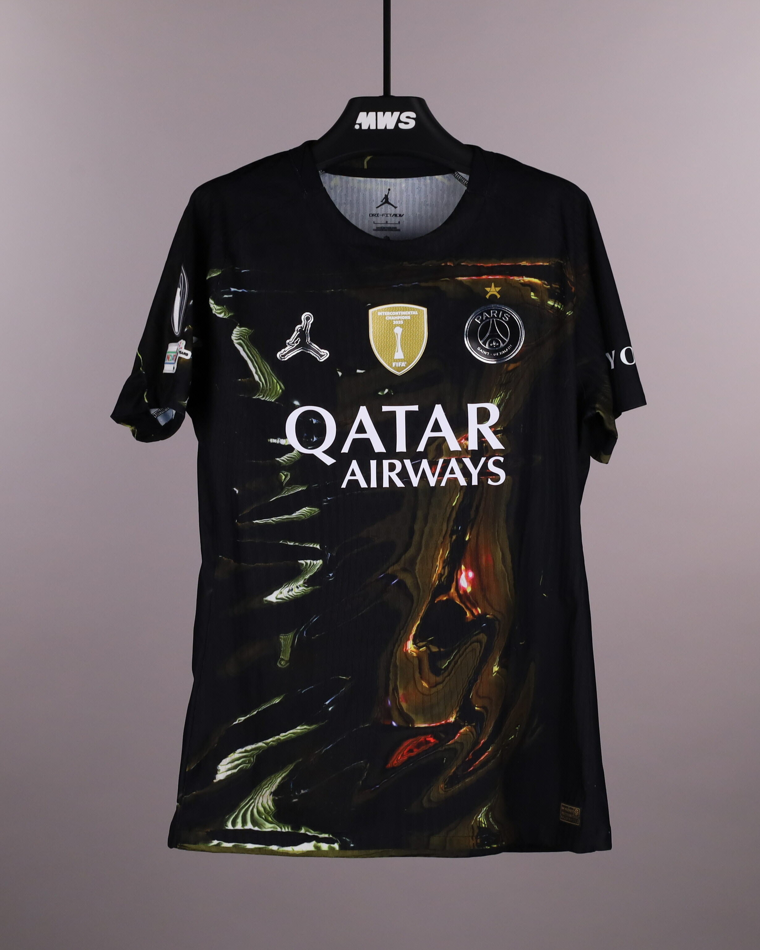 Nuno Mendes Paris Saint-Germain shirt