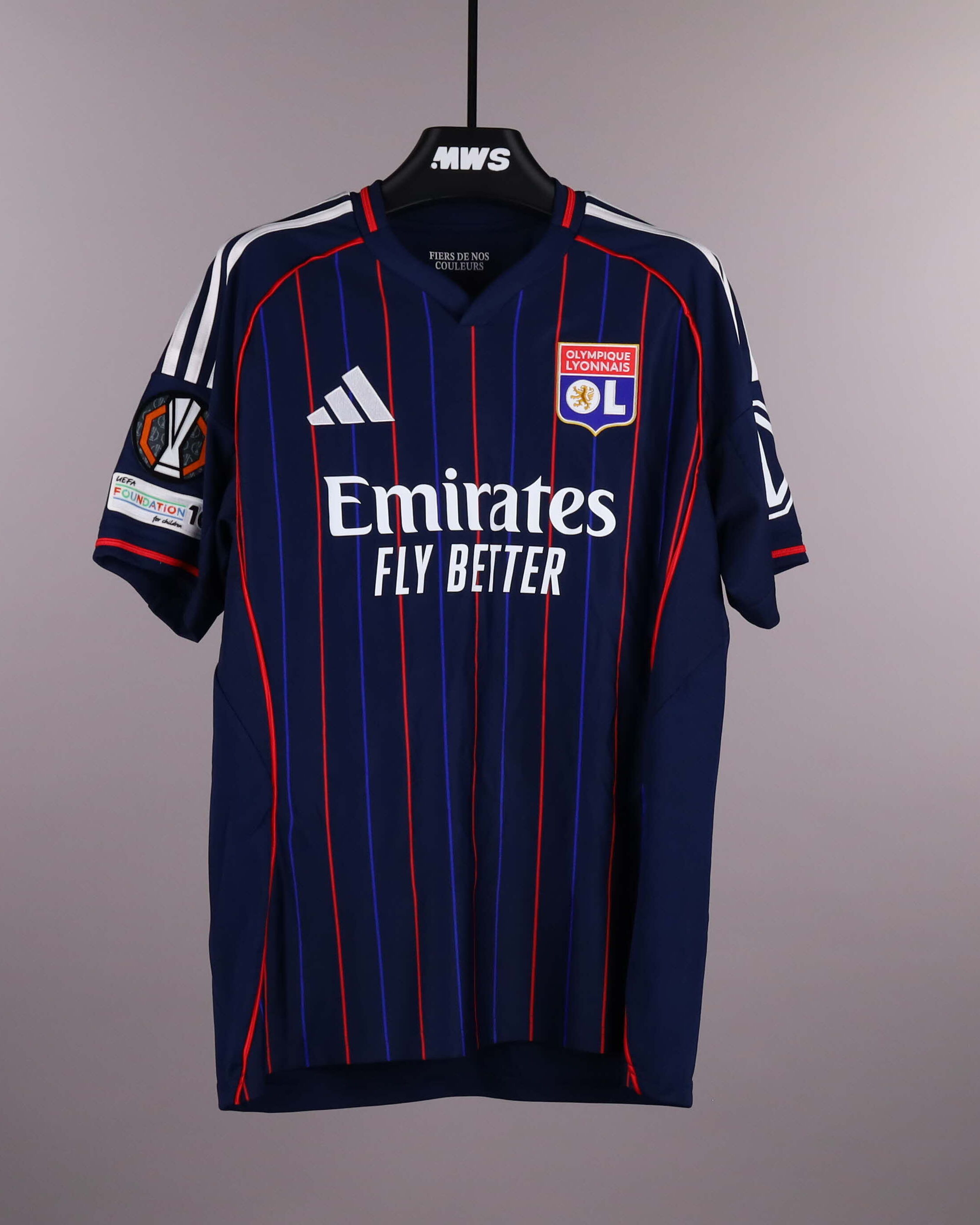 オリンピック・リヨンのユニフォーム | MatchWornShirt