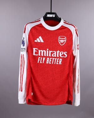 Leandro Trossard Arsenal shirt