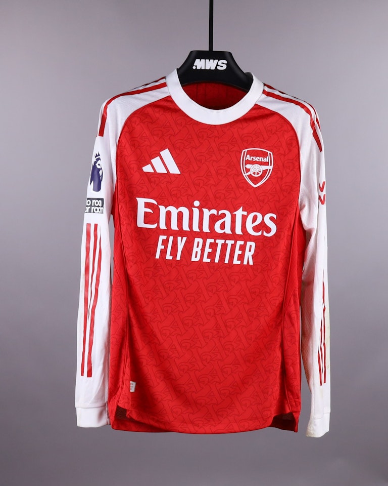 Leandro Trossard Arsenal shirt