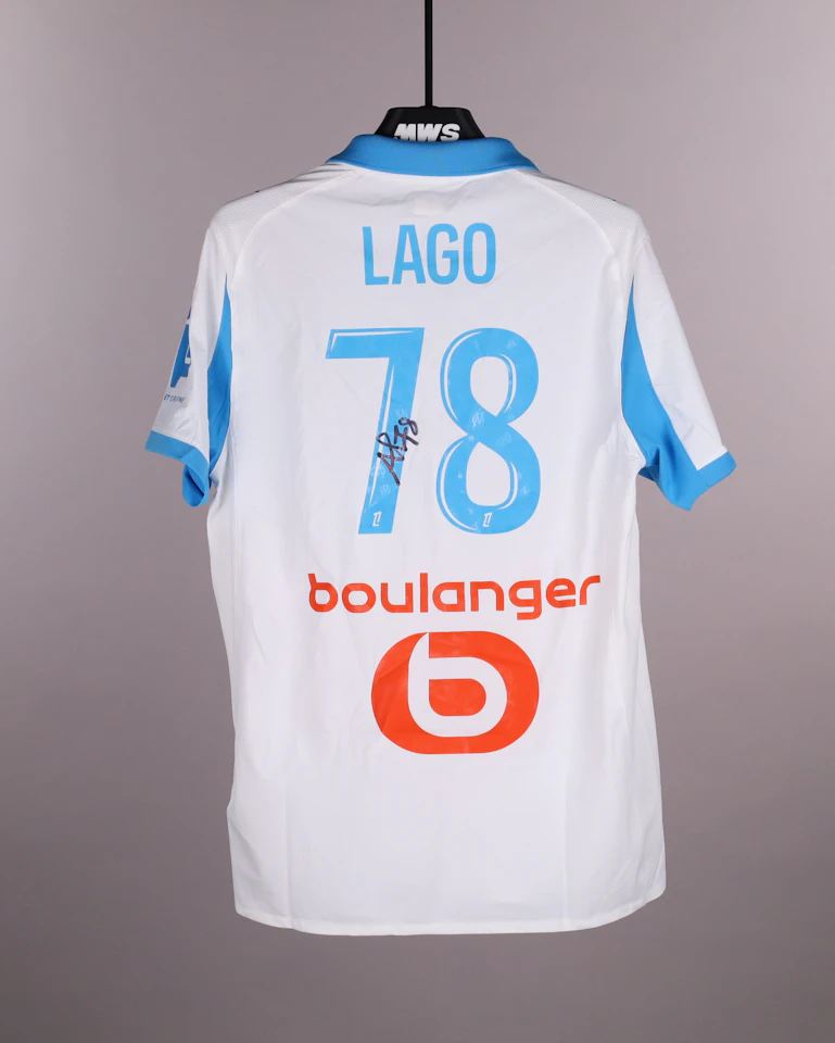 来自Olympique de Marseille的Ange Lago球衣