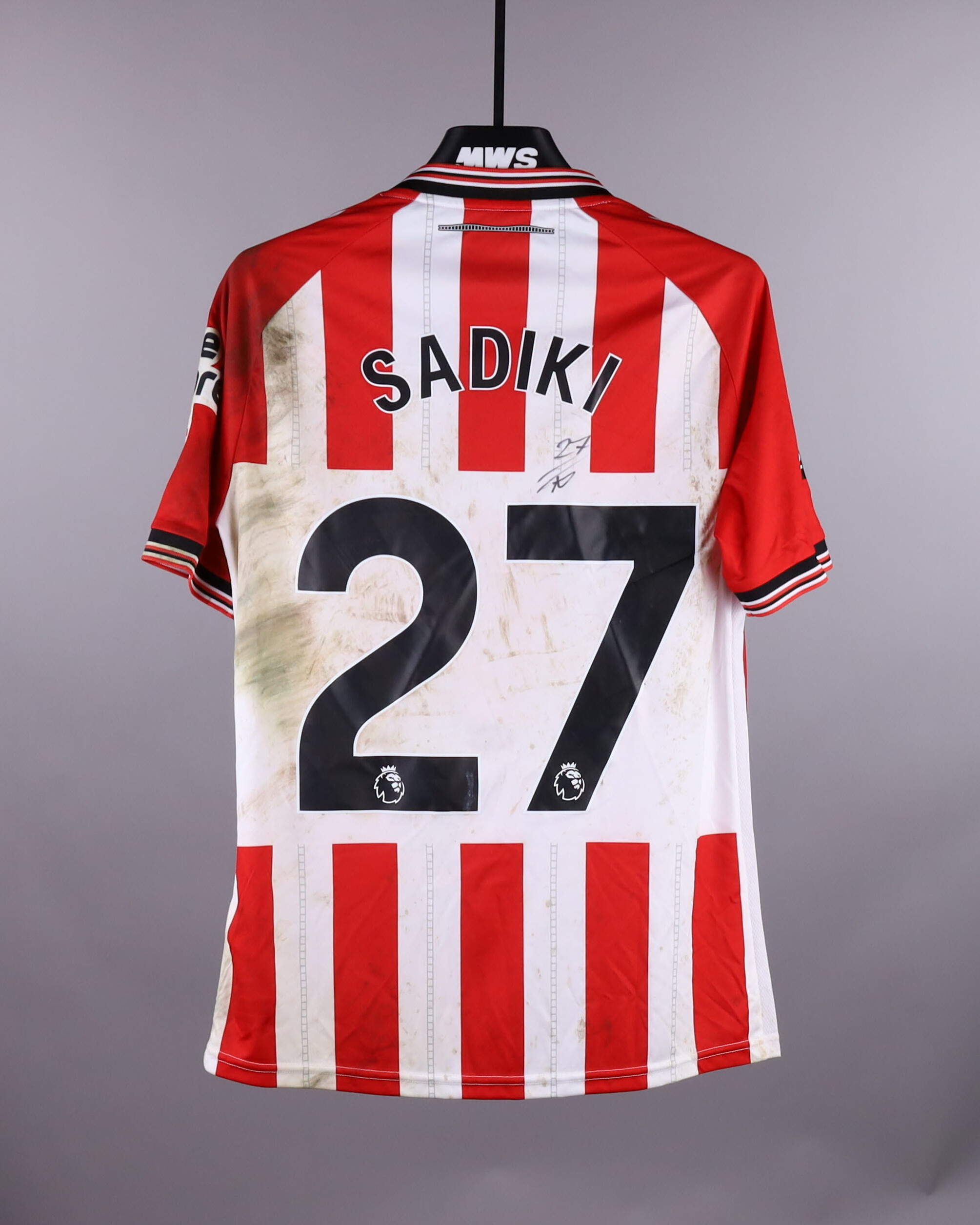 AntonFerdinand2008年Sunderlandトラックスーツ Official Sunderland Soccer Game-Worn Jerseys Auctions - MatchWornShirt