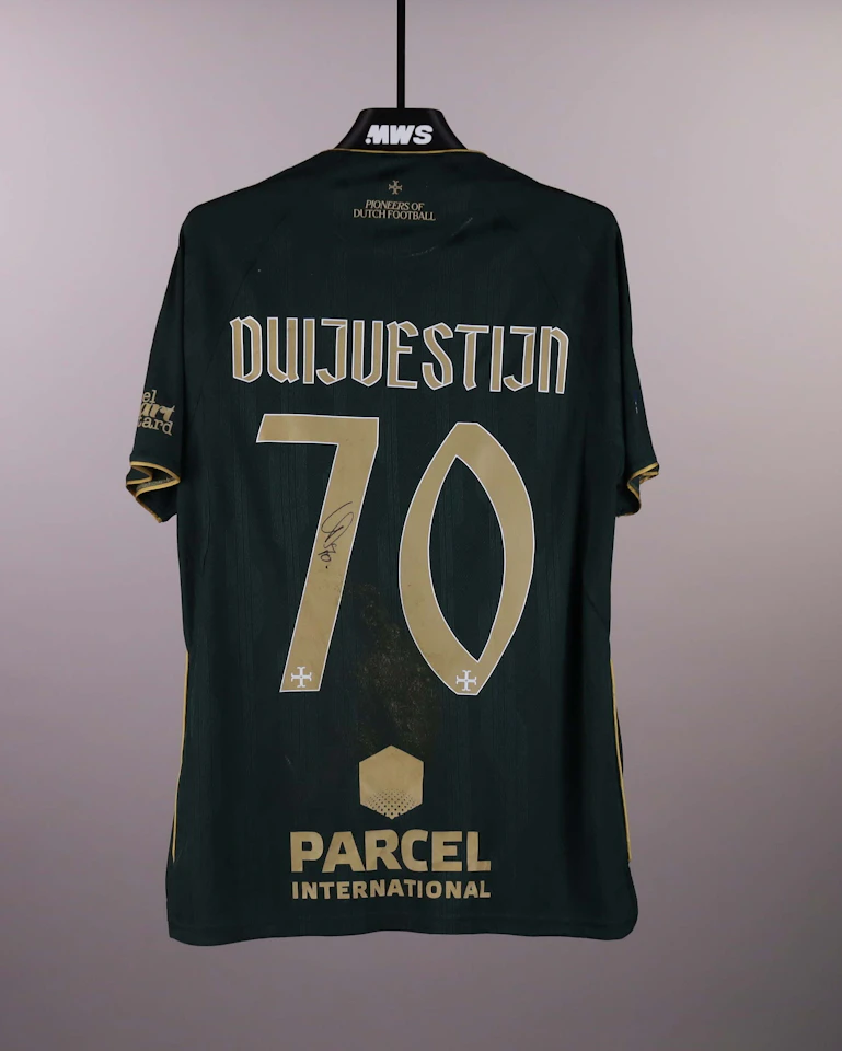 来自Fortuna Sittard的Lance Duijvestijn球衣