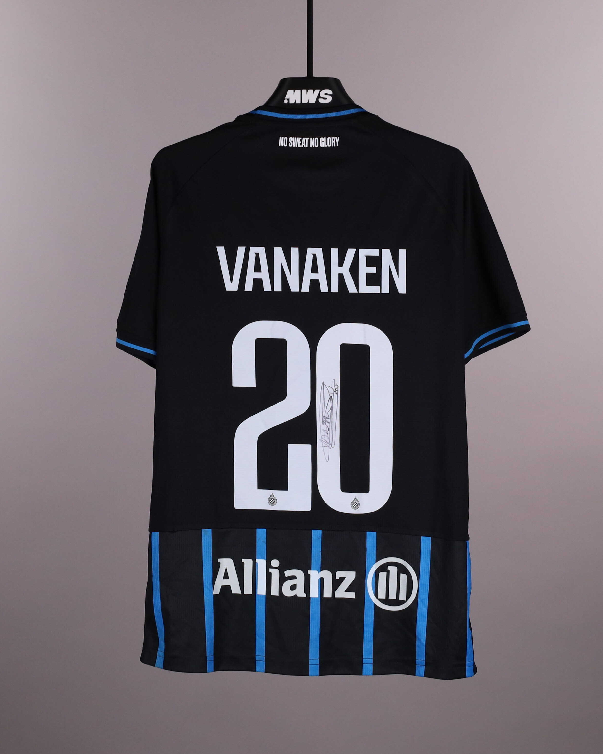 Hans Vanaken Club Brugge shirt