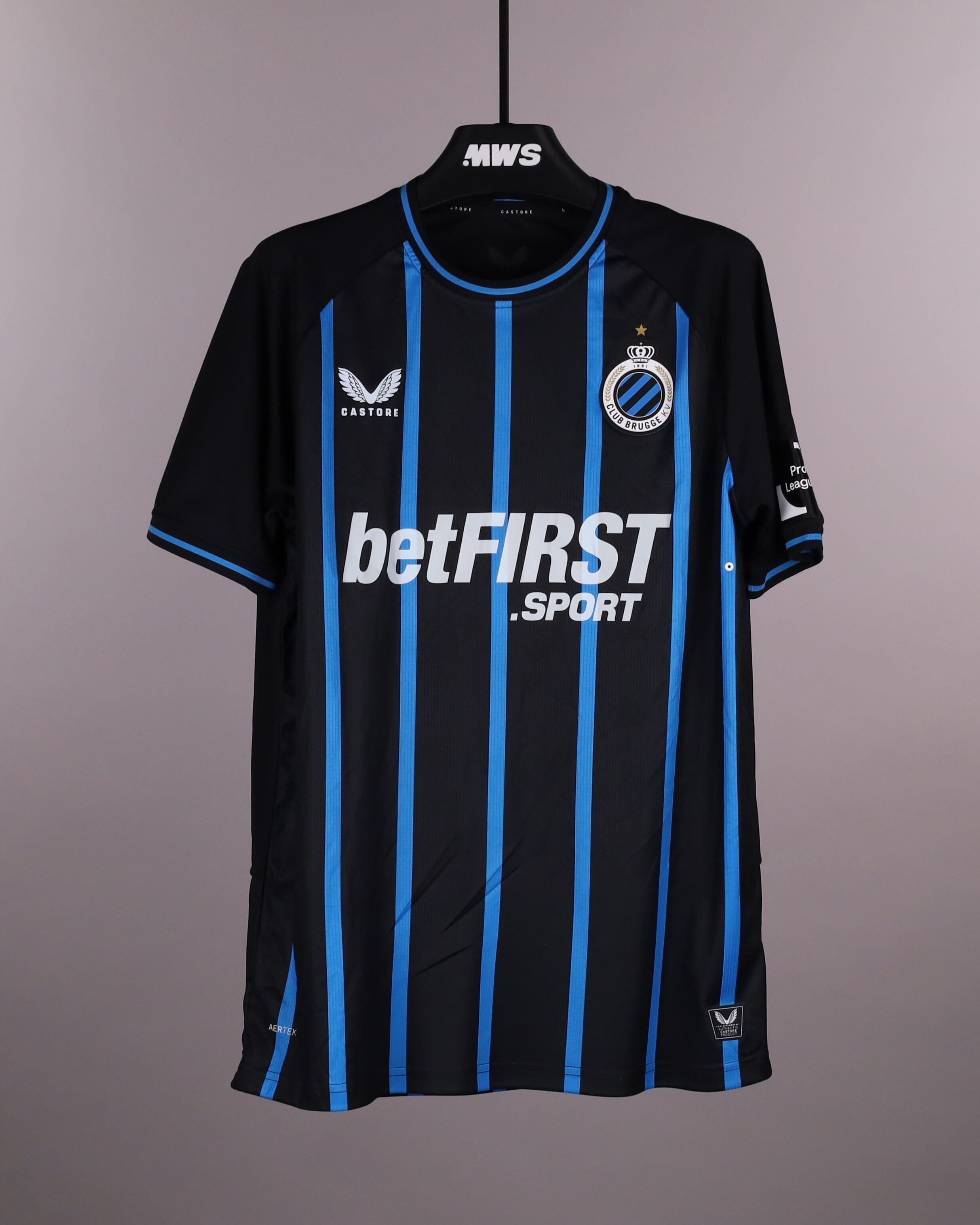 Hans Vanaken Club Brugge shirt
