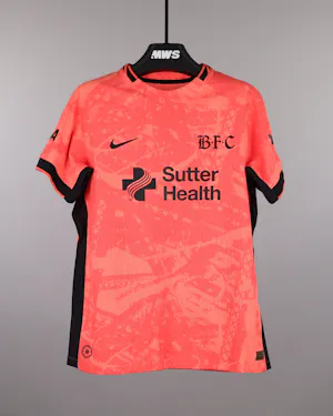 Sydney Jane Collins Bay FC camisa.