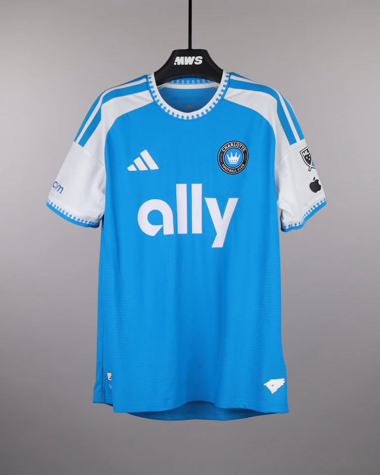 来自Charlotte FC的Idan Toklomati Jorno球衣