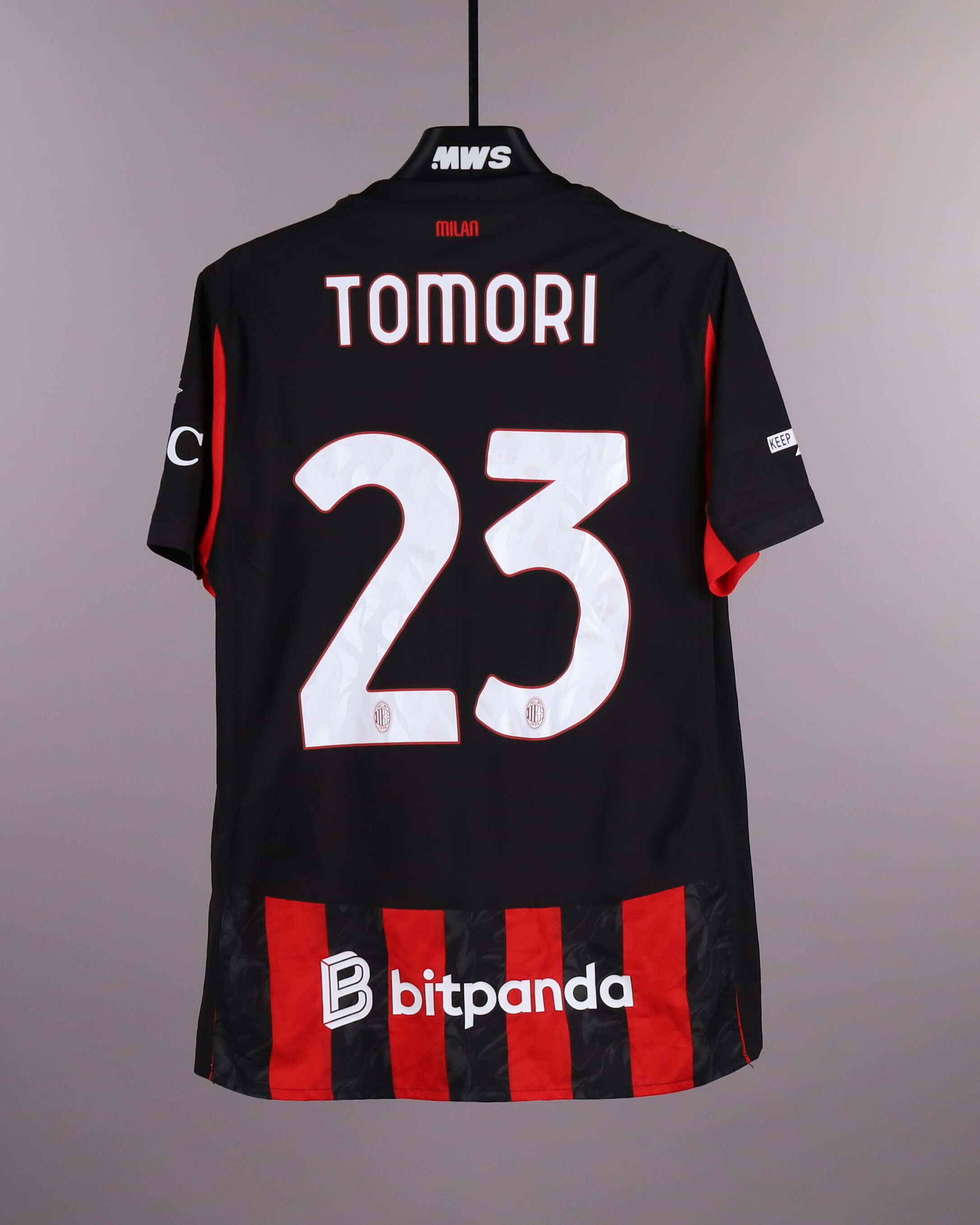 Fikayo Tomori AC Milan shirt