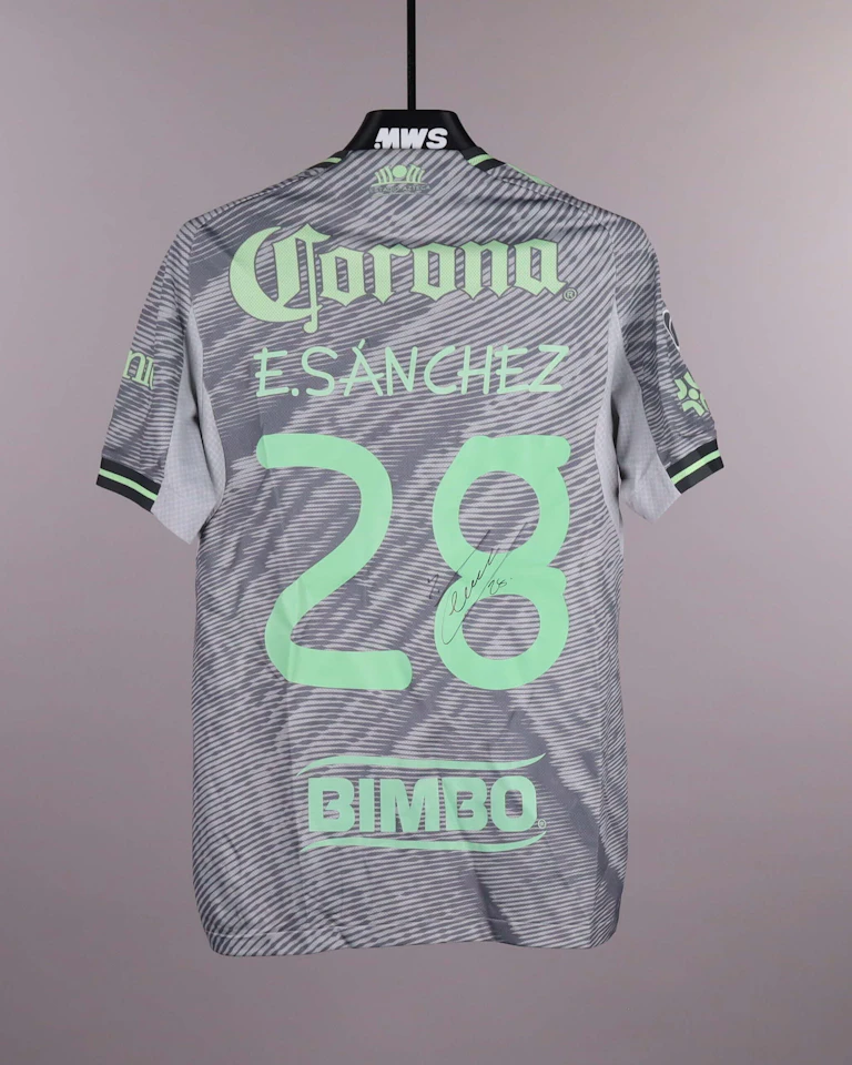 来自Club América的Erick Sánchez球衣