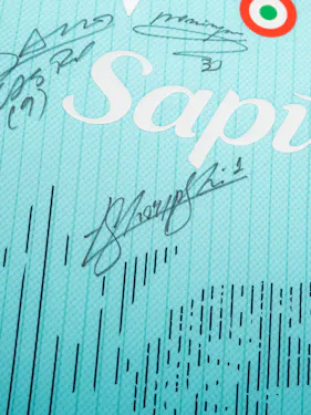 Classic Edition Framed Squad Signed Shirt