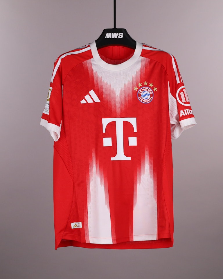 Min-jae Kim 김민재 FC Bayern München shirt
