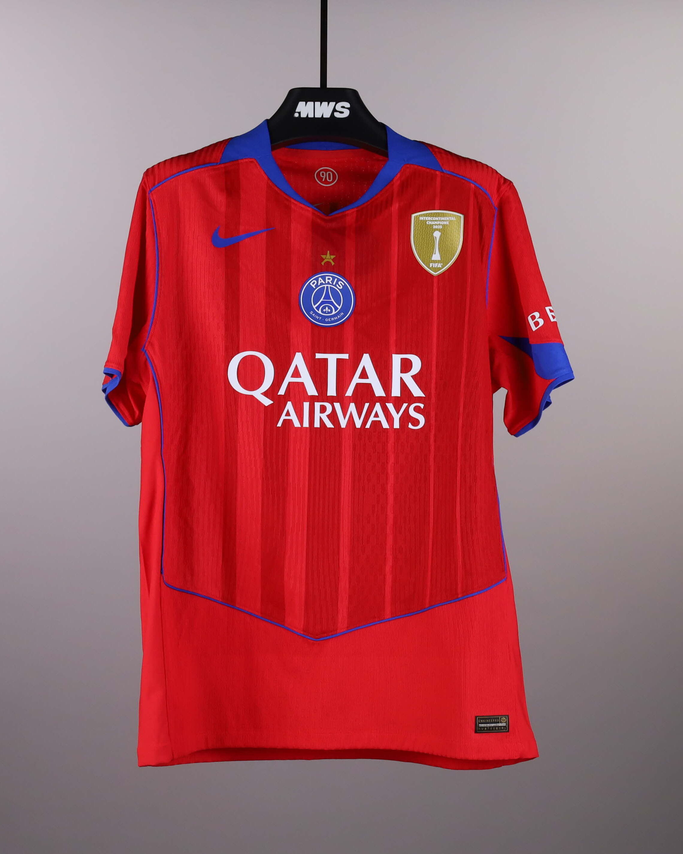 Achraf Hakimi Paris Saint-Germain shirt