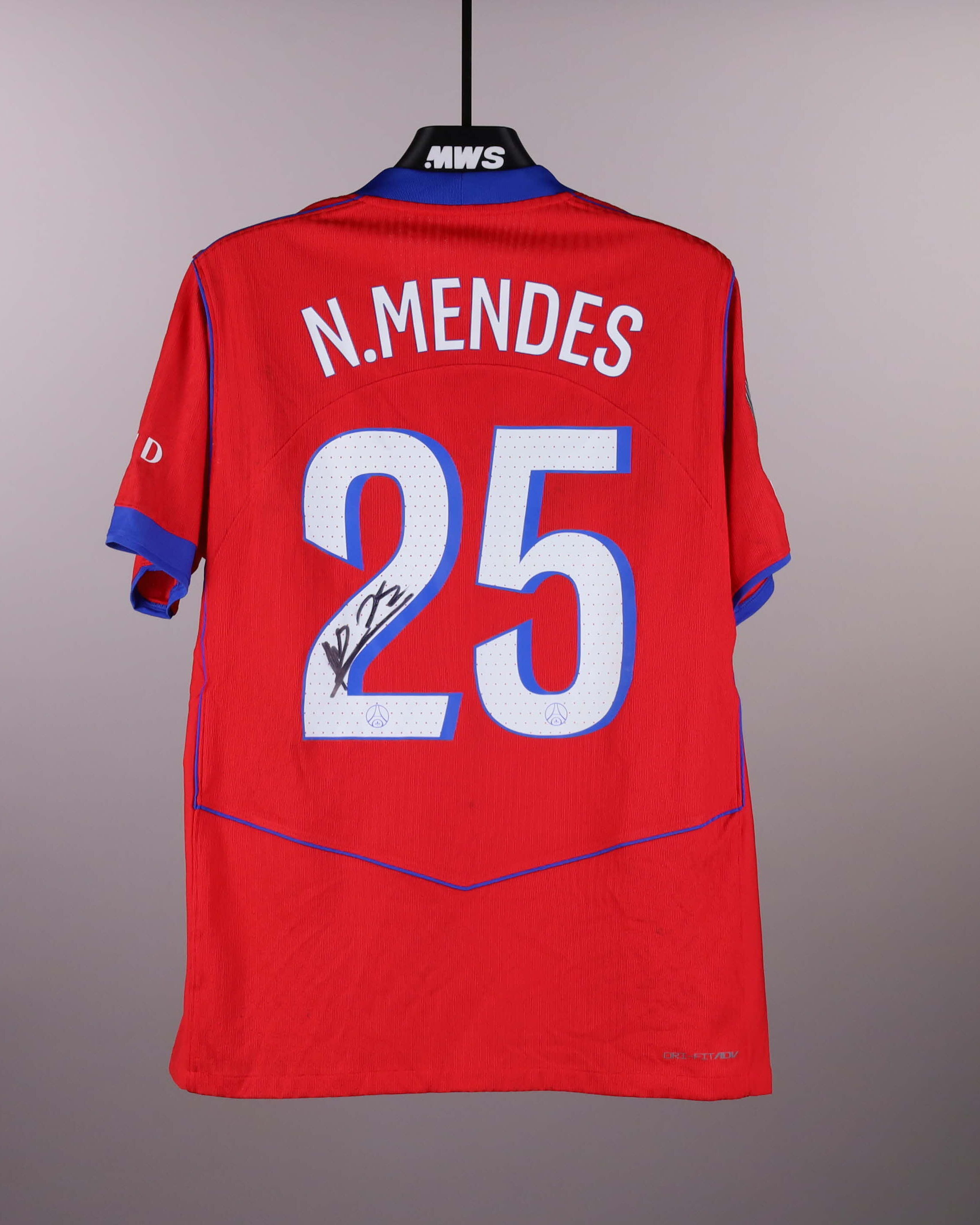 Nuno Mendes Paris Saint-Germain shirt