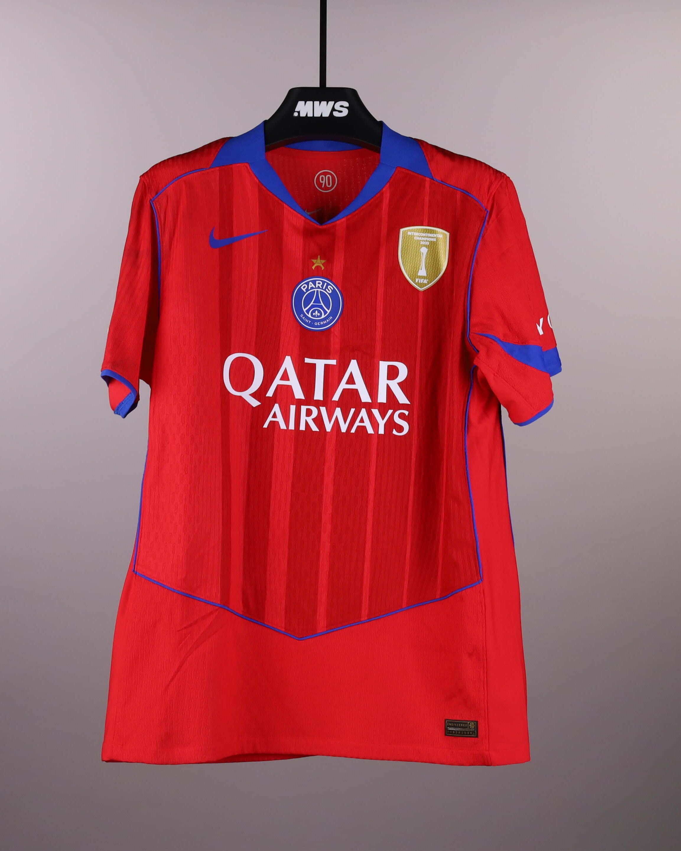 João Neves Paris Saint-Germain shirt