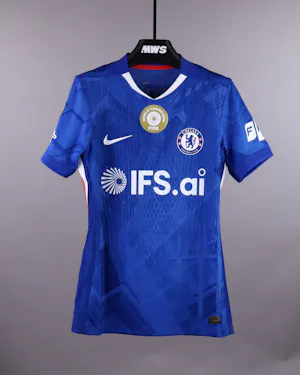 来自Chelsea的Marc Cucurella球衣