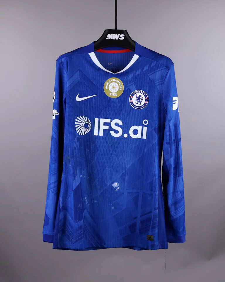 来自Chelsea的João Pedro球衣