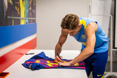 Fermín López FC Barcelona forması