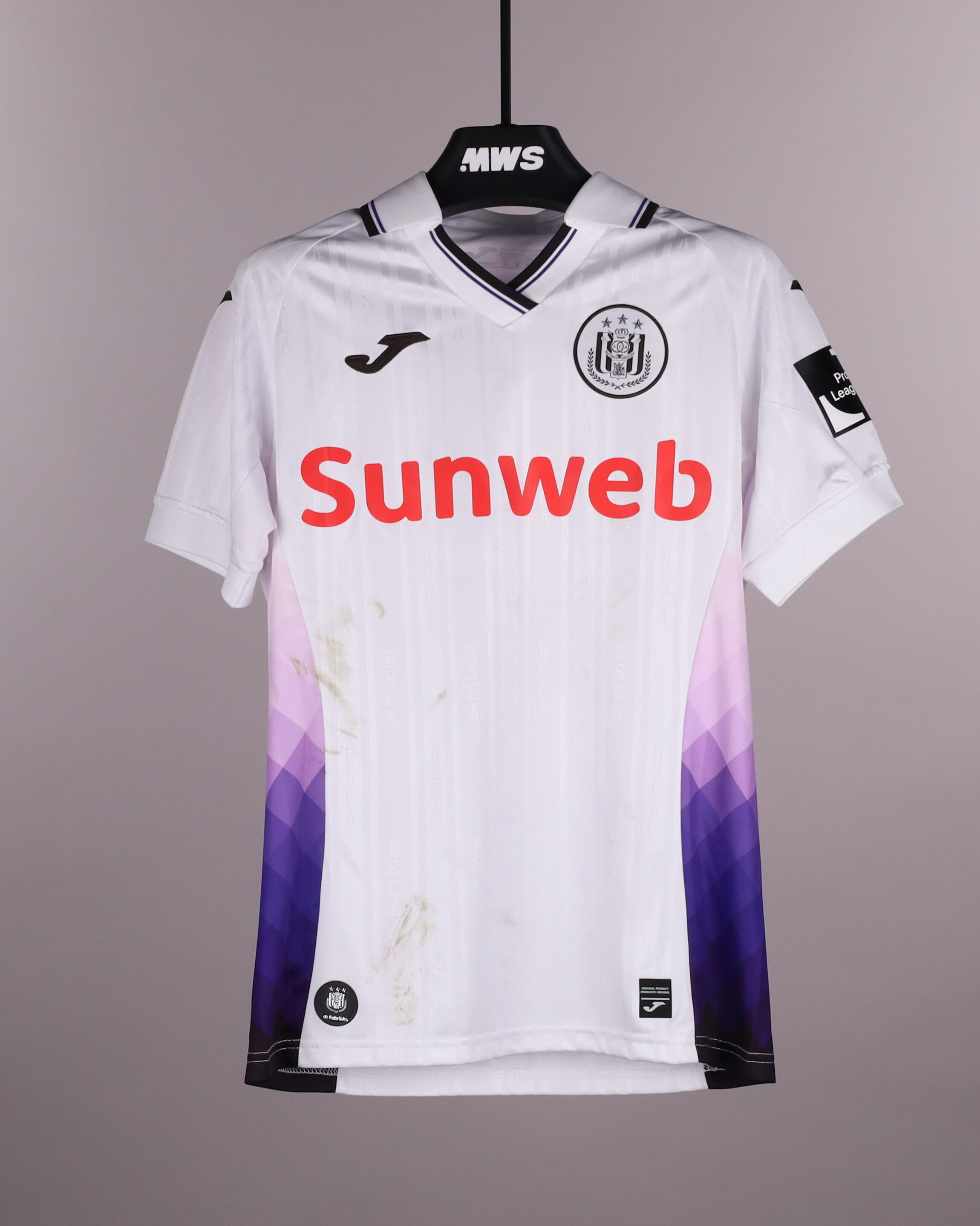 Yari Verschaeren RSC Anderlecht shirt