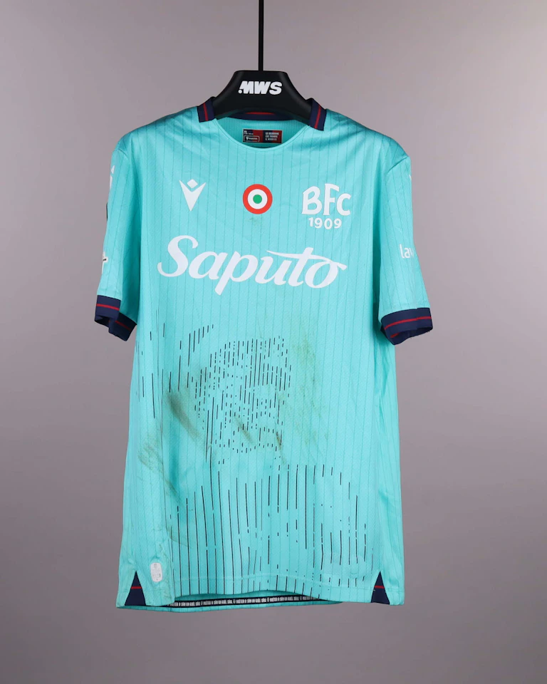 来自Bologna Fc 1909的Lewis Ferguson球衣