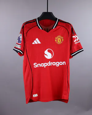 Mason Mount Manchester United shirt