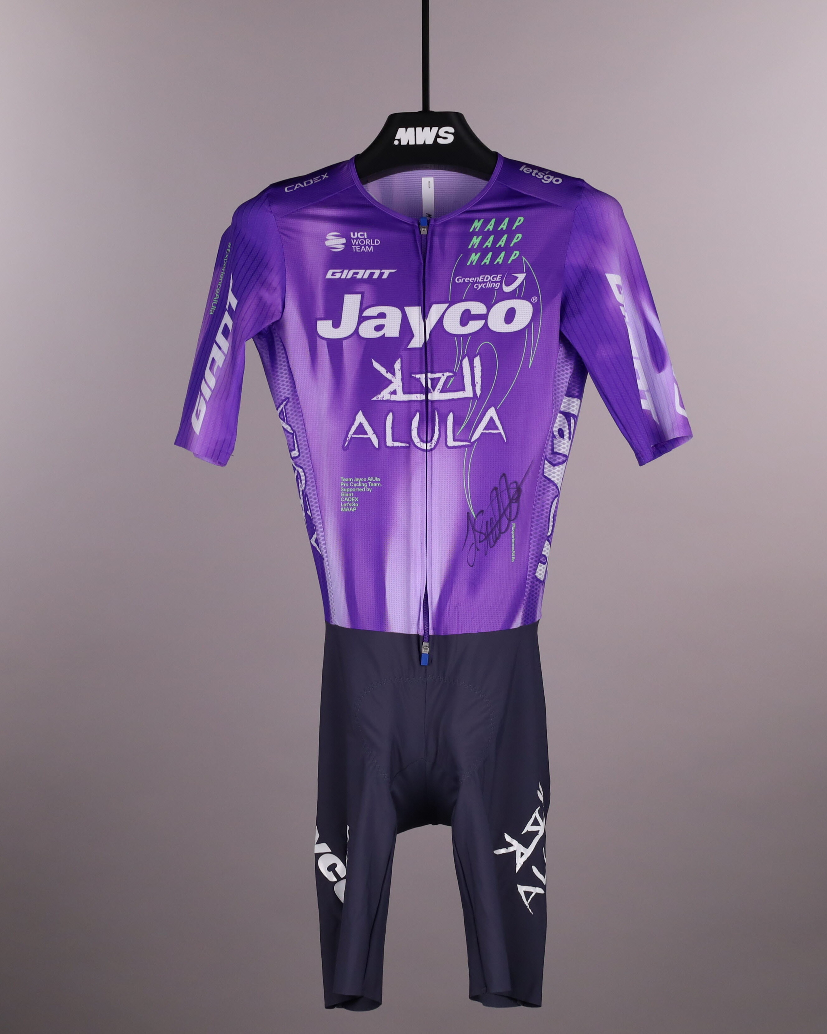 Team Jayco AlUla | MatchWornShirt