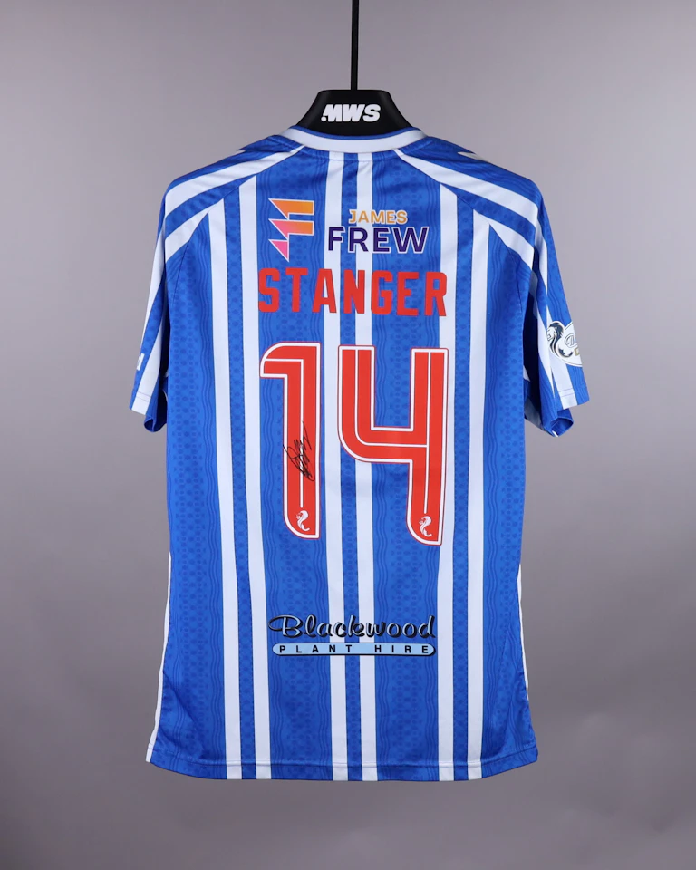 来自Kilmarnock的George Stanger球衣