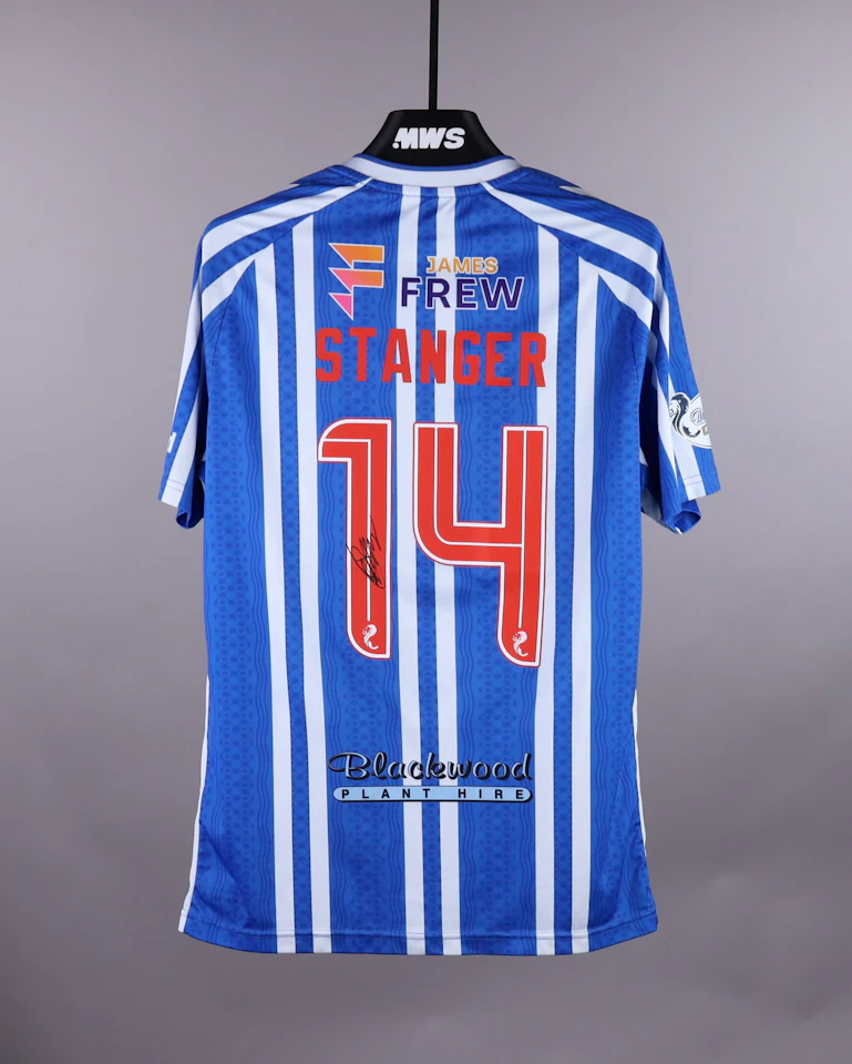 来自Kilmarnock的George Stanger球衣