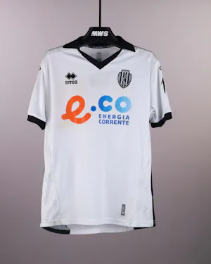 来自Cesena FC的Marco Olivieri球衣