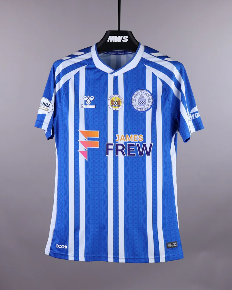 来自Kilmarnock的Rory McKenzie球衣