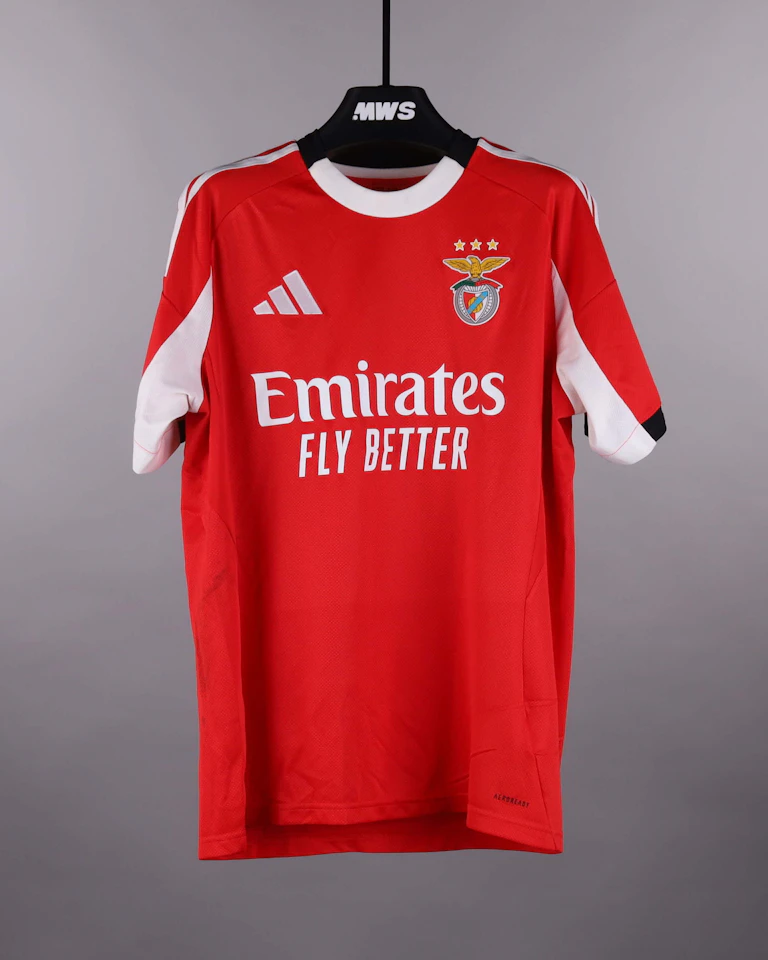 Alexander Bah SL Benfica jersey