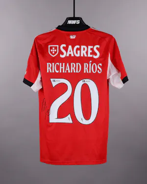 SL Benfica 팀의 Richard Ríos 셔츠