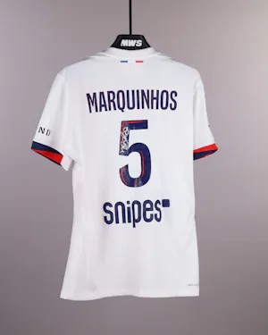 Marquinhos Paris Saint-Germain のシャツ