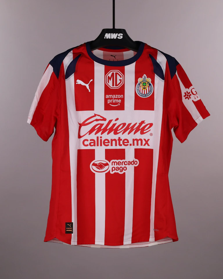 来自Chivas Guadalajara的Miguel Ángel Tapias Dávila球衣