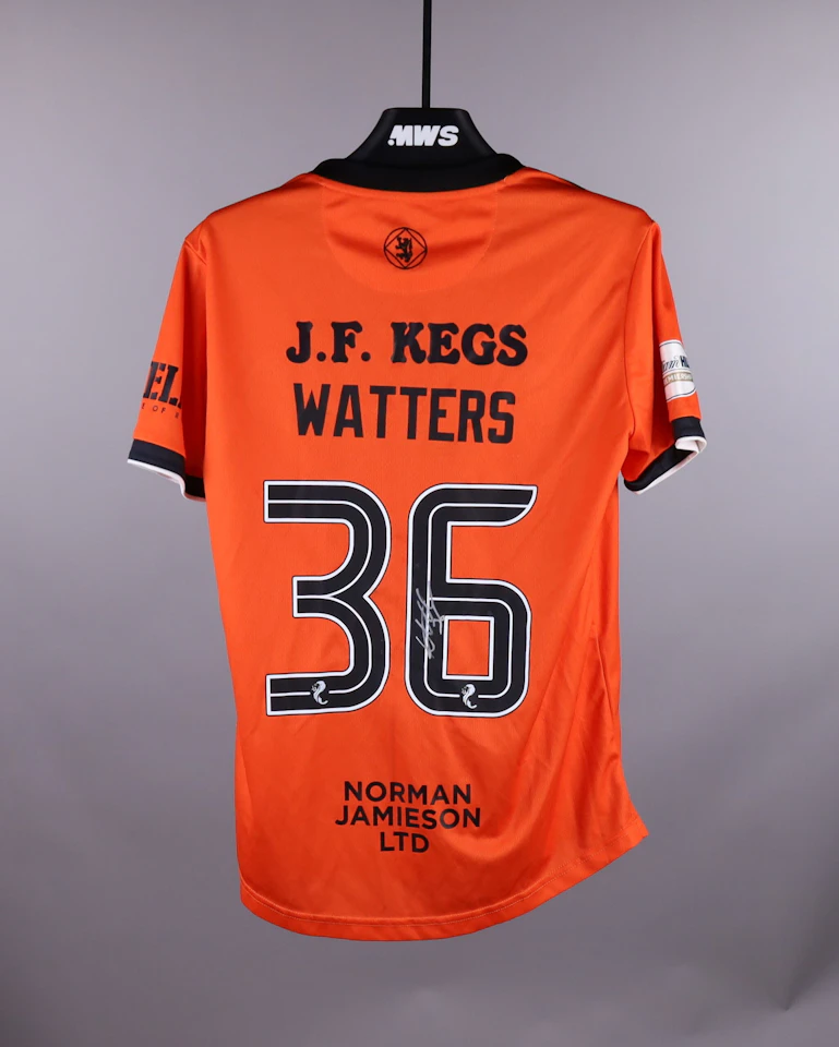 来自Dundee United的Max Watters球衣